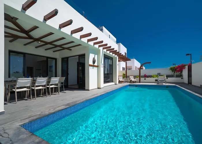 Casa Piscina Villa